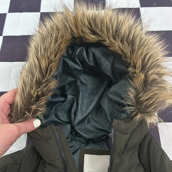 Zara Baby Kids “Wait I Wanna Play” Olive Green Puffer Winter Jacket 2T